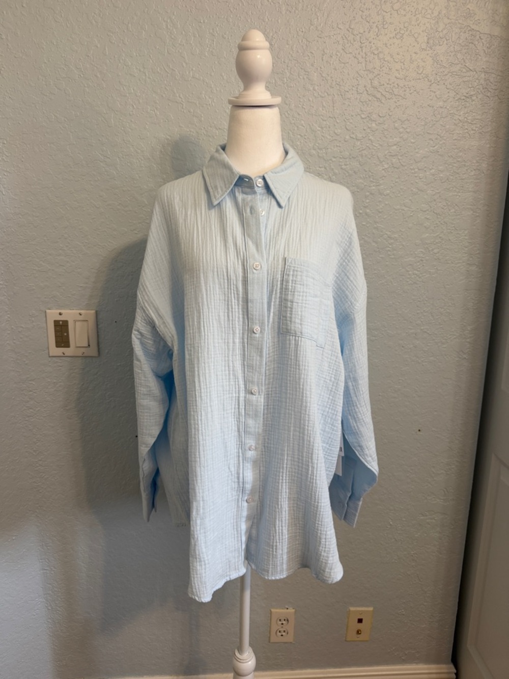 NWT 32 Degrees Light Blue Button-Up Oversize Cotton Blouse
